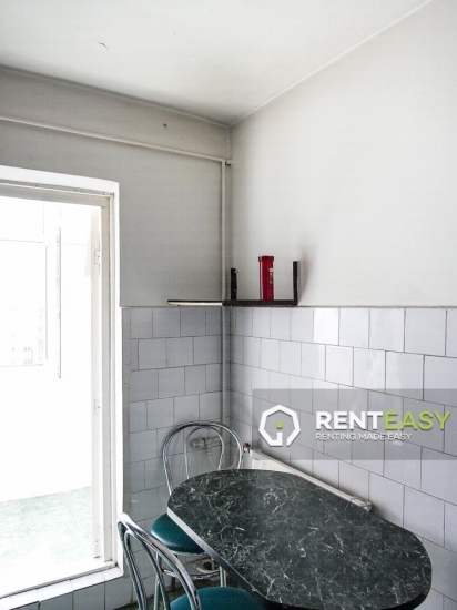 Apartament 2 camere in zona Podul de Fier de inchiriat