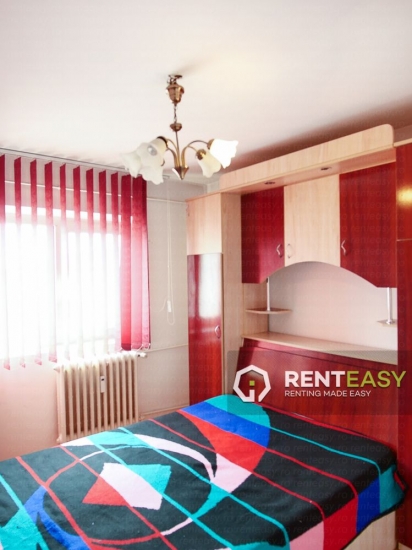 Apartament 2 camere in zona Podul de Fier de inchiriat
