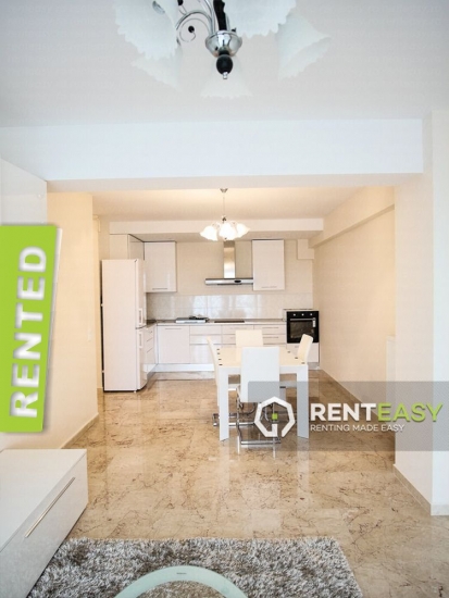 Apartament 3 camere lux in Bloc nou zona Copou de inchiriat