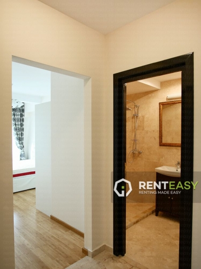 Apartament 3 camere lux in Bloc nou zona Copou de inchiriat