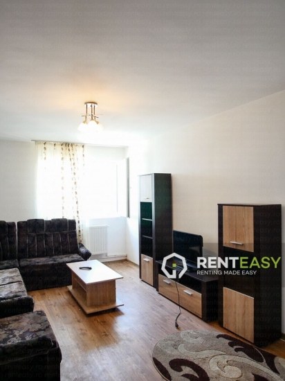 Apartament decomandat cu 3 camere de inchiriat in Piata Unirii