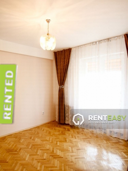 Apartament nemobilat cu o camera de inchiriat in Centru - Piata Unirii