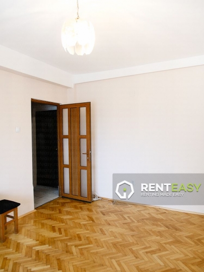 Apartament nemobilat cu o camera de inchiriat in Centru - Piata Unirii