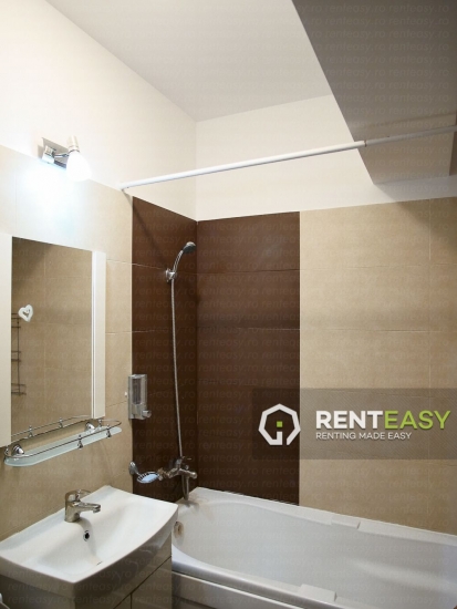 Apartament cu 3 camere de inchiriat - Tatarasi in bloc nou