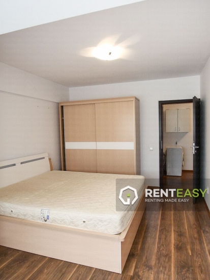 Apartament cu 4 camere de inchiriat in Centru - Podul de Fier