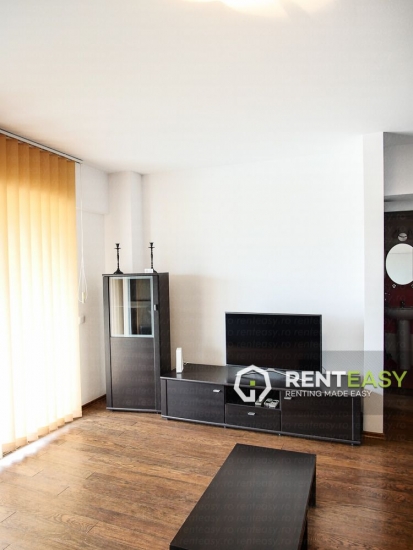Apartament cu 4 camere de inchiriat in Centru - Podul de Fier