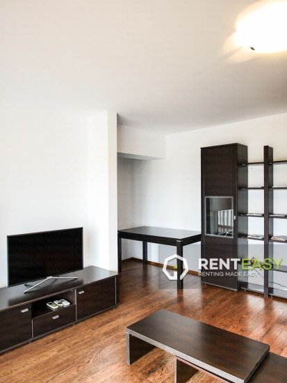Apartament cu 4 camere de inchiriat in Centru - Podul de Fier