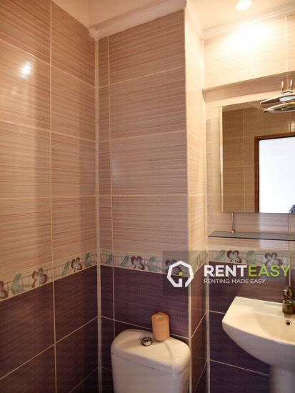 Apartament nemobilat cu 4 camere de inchiriat in Centru - Piata Unirii