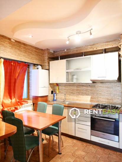 Apartament 2 camere de inchiriat pe Stefan cel Mare