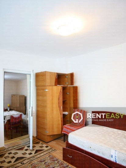 Casa cu 2 camere de inchiriat in zona Centrala