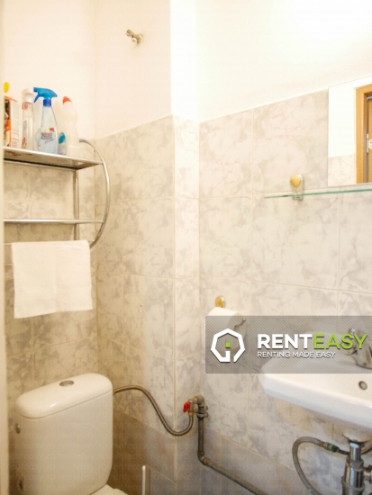 Apartament cu 3 camere de inchiriat pe Independentei la 2 min de UMF