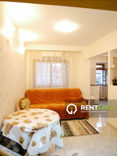 Apartament cu 3 camere de inchiriat pe Independentei la 2 min de UMF