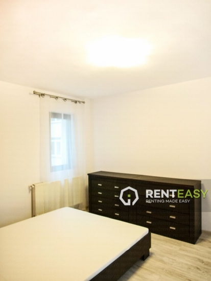 Apartament 3 camere de inchiriat pe Independentei langa UMF