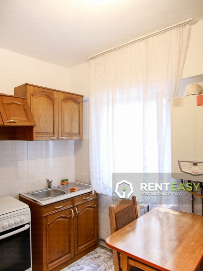Apartament cu 2 camere de inchiriat in Centru zona Hala Centrala
