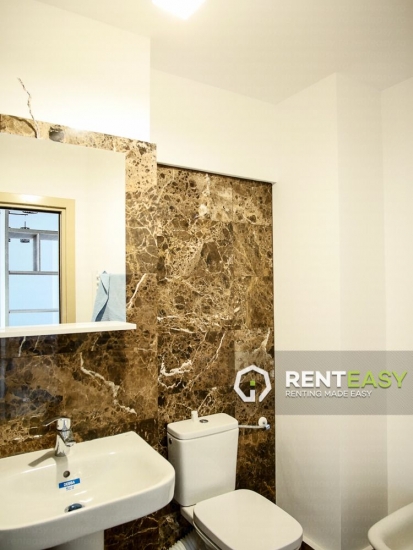 Bloc nou! Apartament cu 2 camere de inchiriat in Tatarasi