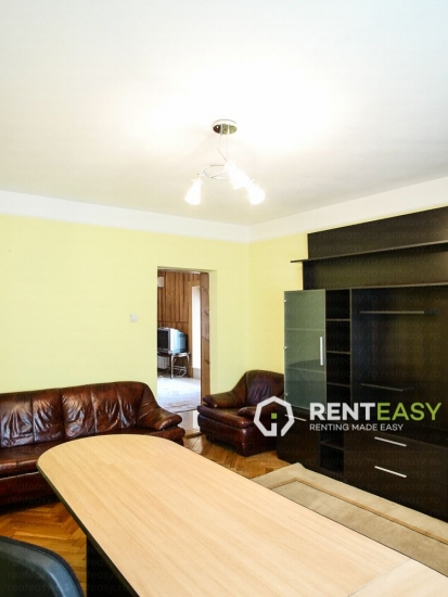Apartament cu 3 camere de inchiriat in Tatarasi la vila