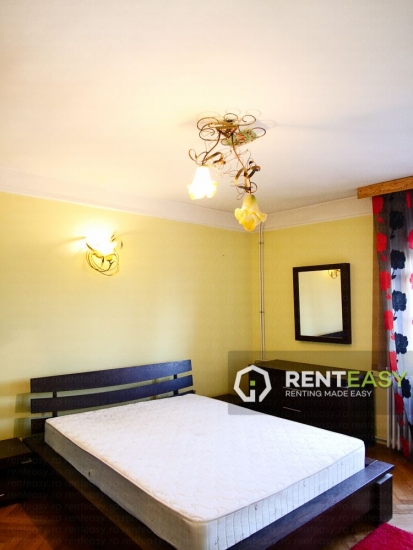 Apartament cu 3 camere de inchiriat in Tatarasi la vila
