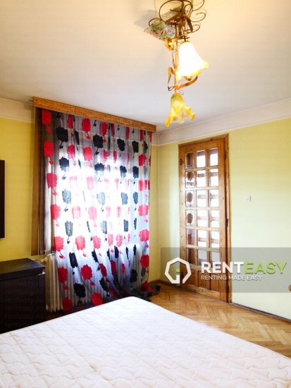 Apartament cu 3 camere de inchiriat in Tatarasi la vila