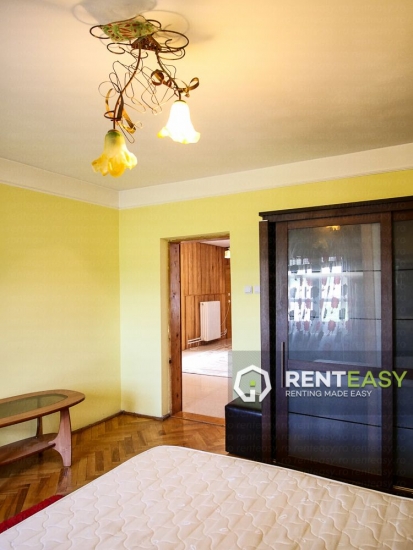Apartament cu 3 camere de inchiriat in Tatarasi la vila