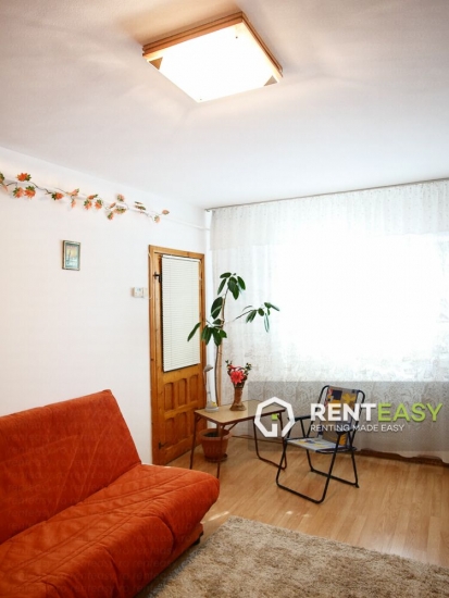 Apartament cu 2 camere de inchiriat in zona Podul de Fier