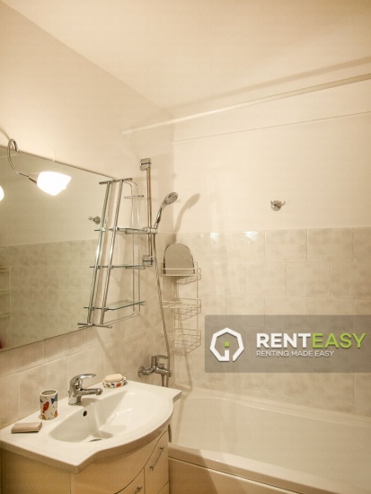 Apartament cu 2 camere de inchiriat in zona Podul de Fier