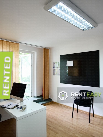 Apartament nemobilat cu 2 camere de inchiriat in Podu Ros