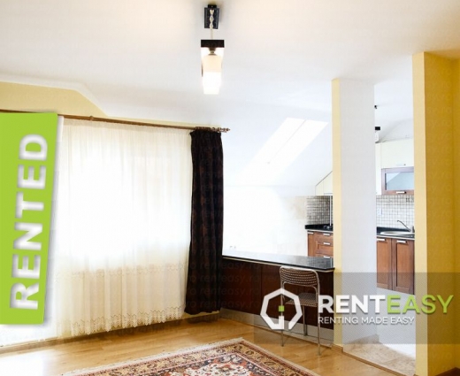 Apartament cu 4 camere de inchiriat in Pacurari