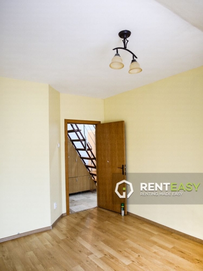 Apartament cu 4 camere de inchiriat in Pacurari