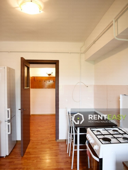 Apartament 3 camere de inchiriat in Centru - Targu Cucu