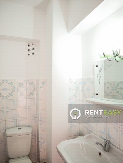 Apartament 3 camere de inchiriat in Centru - Targu Cucu