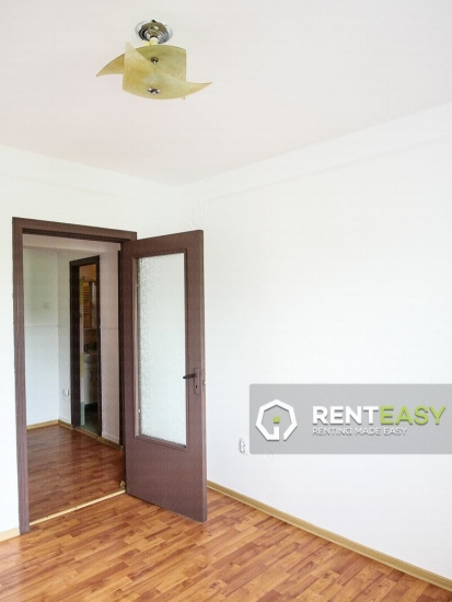 Apartament 3 camere de inchiriat in Centru - Targu Cucu