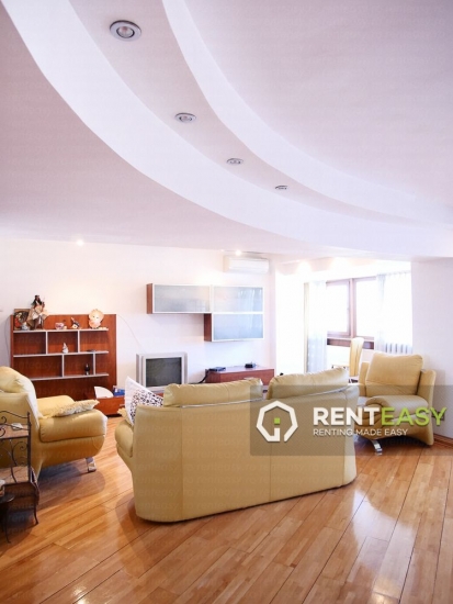 Penthouse ultracentral 130 mp de inchiriat