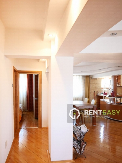 Penthouse ultracentral 130 mp de inchiriat