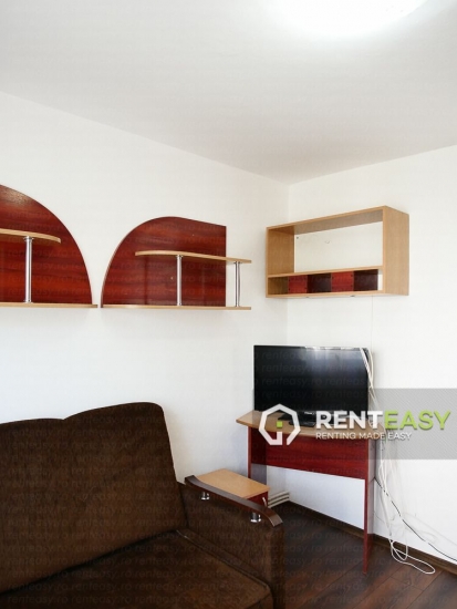 Apartament cu 2 camere in zona Podul de Fier de inchiriat