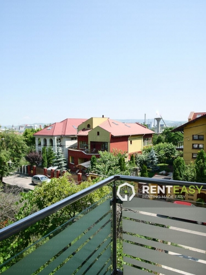 Apartament 2 camere in bloc nou Centru de inchiriat