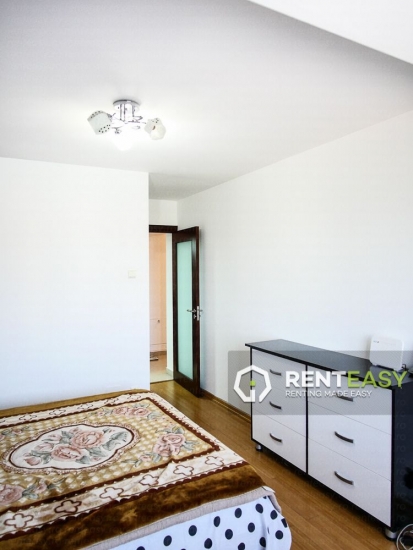Apartament cu 3 camere de inchiriat in bloc nou zona Tatarasi