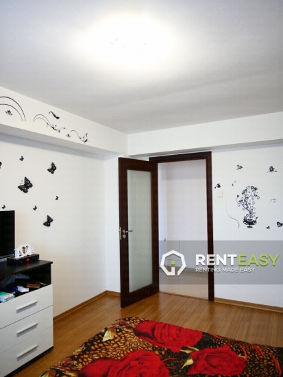 Apartament cu 3 camere de inchiriat in bloc nou zona Tatarasi