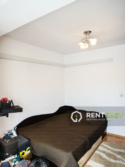 Apartament cu 3 camere de inchiriati in zona Podul de Piatra