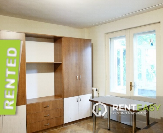 Apartament cu 2 camere e inchiriat in Centru - Arcu