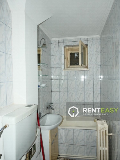 Apartament cu 2 camere e inchiriat in Centru - Arcu