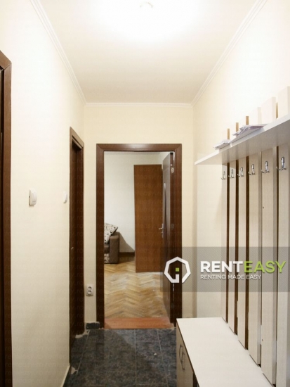 Apartament cu 2 camere e inchiriat in Centru - Arcu