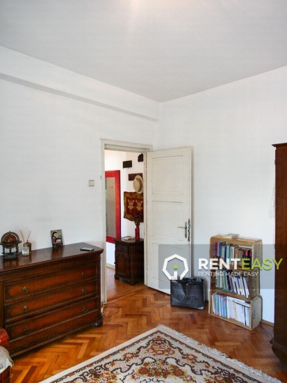 Apartament decomandat cu 2 camere de inchiriat in Centru - Arcu