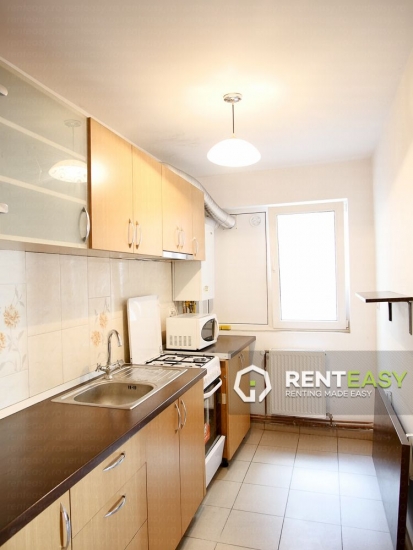 Apartament decomandat 3 camere in Piata Unirii - UMF de inchiriat