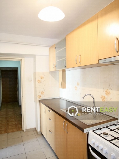 Apartament decomandat 3 camere in Piata Unirii - UMF de inchiriat