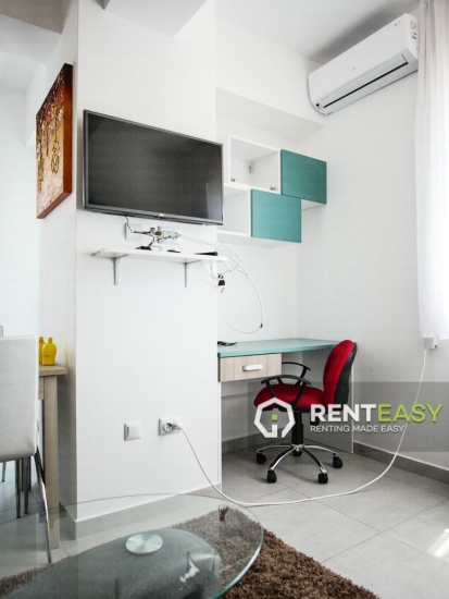 Apartament cu 2 camere de inchiriat in Centru - Palas in bloc nou