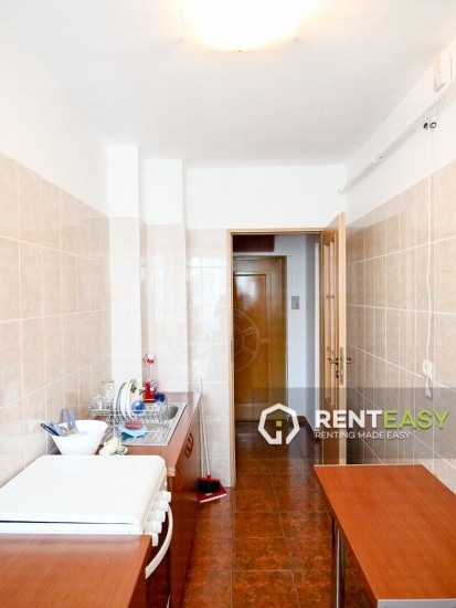 Apartament decomandat cu 2 camere de inchiriat in Centru - UMF
