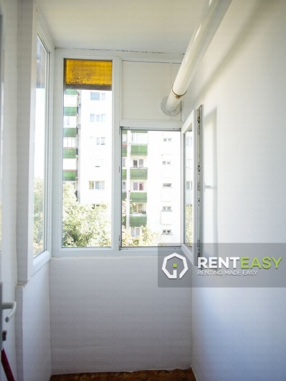 Apartament decomandat cu 3 camere de inchiriat in Centru - Independentei