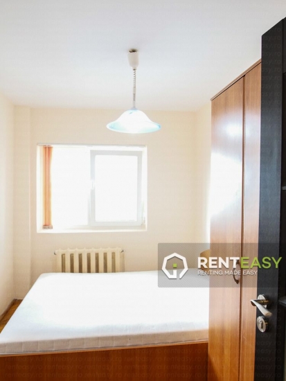 Apartament cu 3 camere de inchiriat in Independentei langa UMF