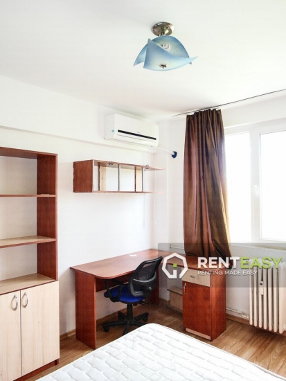 Apartament 3 camere de inchiriat in Piata Unirii