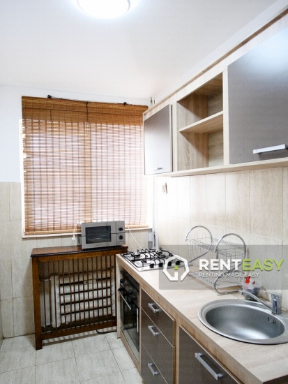Apartament 3 camere de inchiriat in Piata Unirii